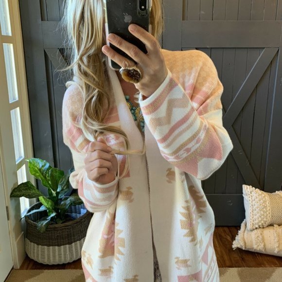 New Cozy Cowichan Print Boho Cardigan Sweater - Picture 2 of 6